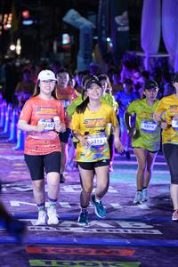 BIB: 340, 3315, 3894
                            <button type="button" onclick="openModal(26224326)" class="btn btn-primary btn-sm float-right btn-popup" data-toggle="modal" data-target=".modal-high-quality">
                        <i class="fas fa-shopping-cart"></i> Add to Cart
                    </button>
                                            <button type="button" onclick="isThisMe(26224326, true)" class="btn btn-success btn-sm float-right btn-popup btn-isme hidden" data-toggle="tooltip" data-placement="bottom" title="นี่คือรูปของคุณใช่ไหม คลิกที่นี่เพื่อเอาเข้าอัลบั้ม">
                        <i class="fas fa-plus"></i> Add to album
                    </button>
                    <button type="button" onclick="isThisMe(26224326, false)" class="btn btn-warning btn-sm float-right btn-popup btn-isnotme hidden">
                        <i class="fas fa-ban"></i> Remove from album
                    </button>